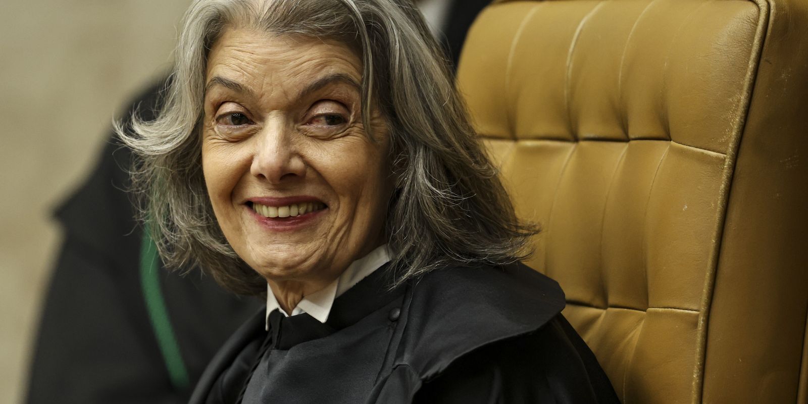 Cármen Lúcia apresenta proposta para regulamentar conduta de juízes eleitorais