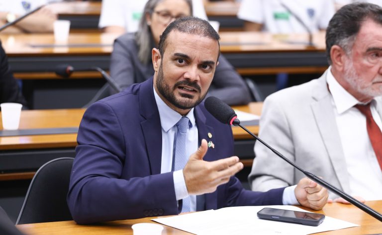 Câmara aprova projeto que reforça segurança na concessão de crédito consignado