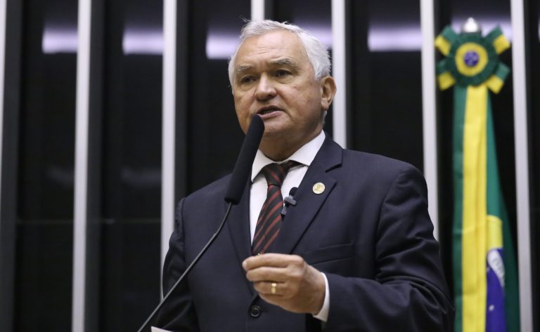 Comissão da Câmara aprova projeto que restringe prisão preventiva de agentes de segurança