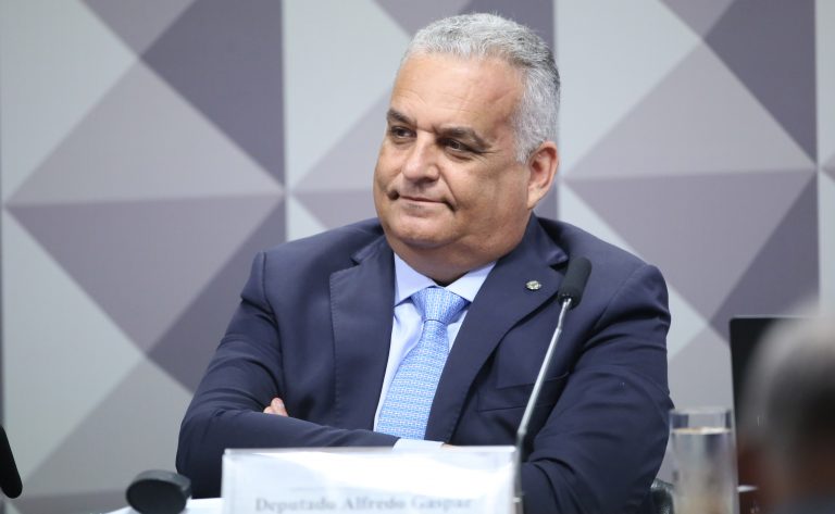 CPMI vota quebra de sigilos bancário e fiscal do filho do presidente Lula