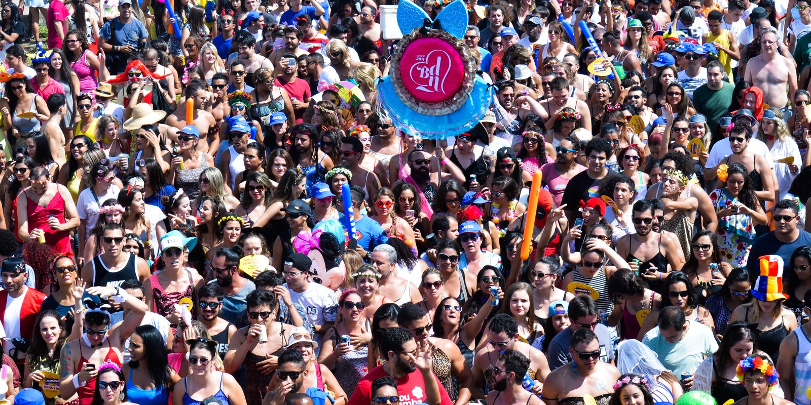 Ministério Público de São Paulo apura aglomeração excessiva em blocos de carnaval
