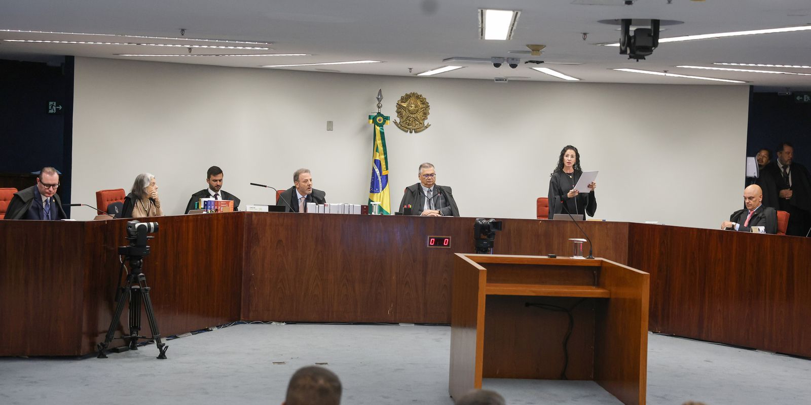 Procuradoria pede condenação de cinco réus no caso Marielle