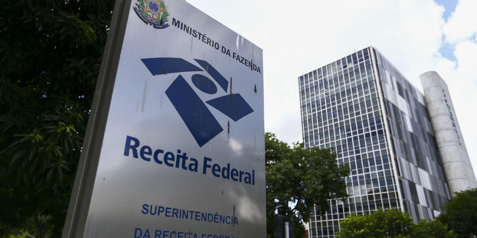 Receita Federal confirma acesso indevido a dados de ministros do STF