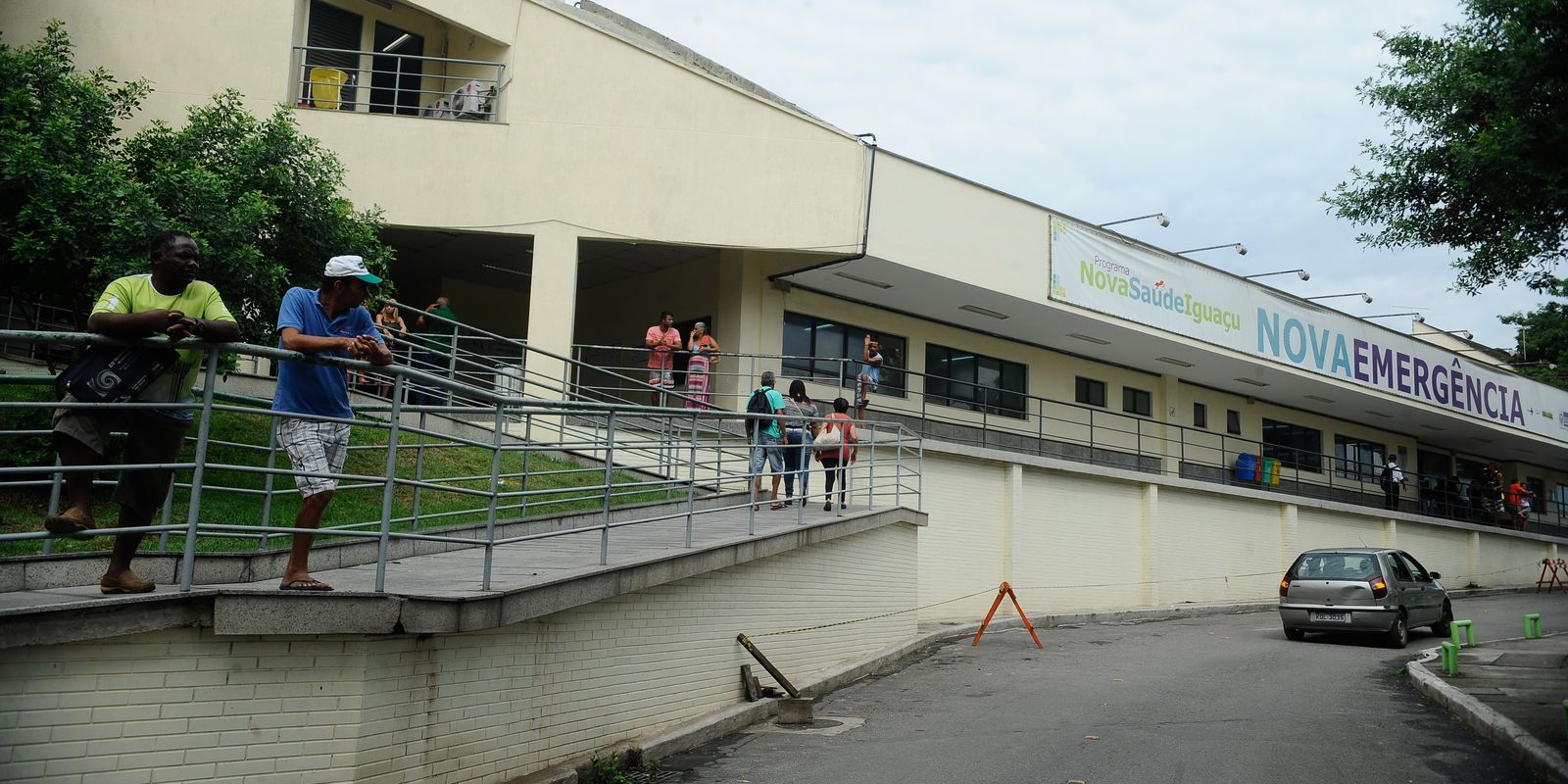 Tiroteio em bar de Nova Iguaçu resulta em seis mortos e um ferido