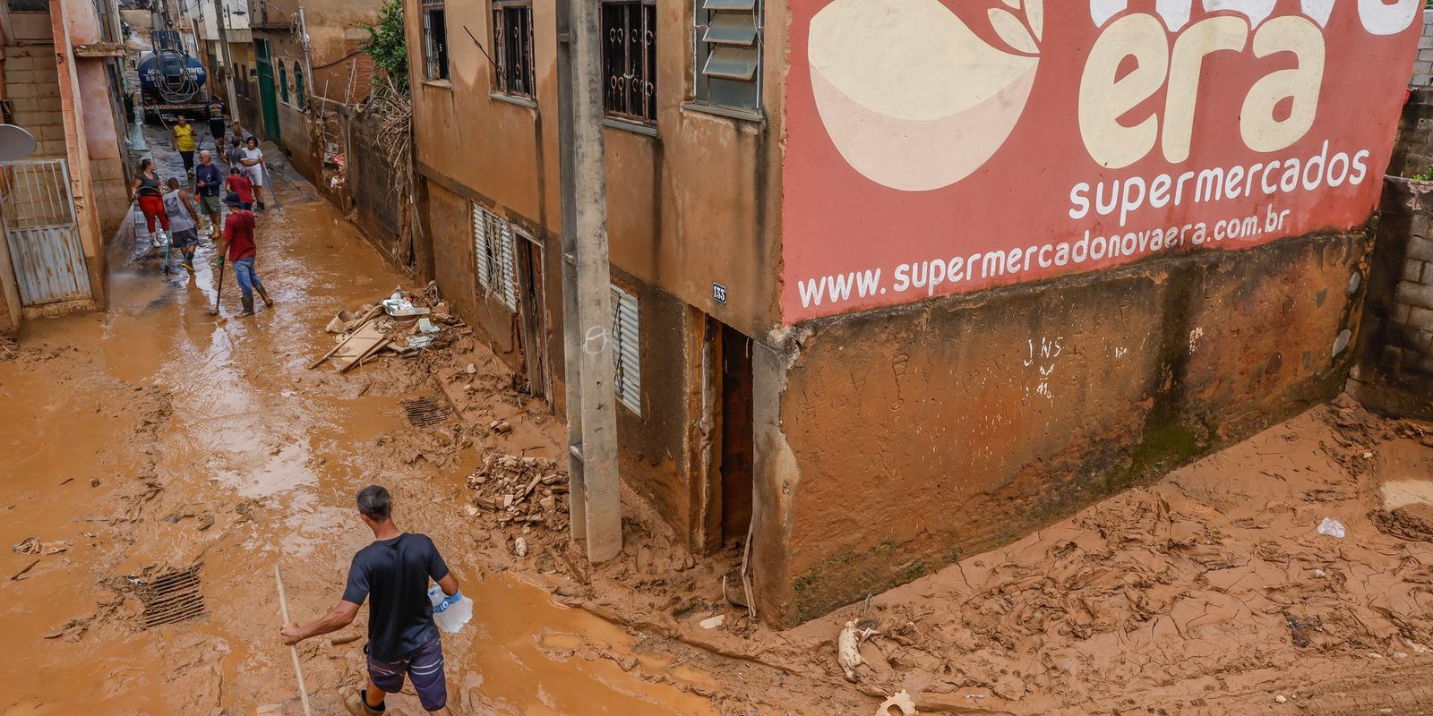 Ubá registra primeira morte por leptospirose após enchentes