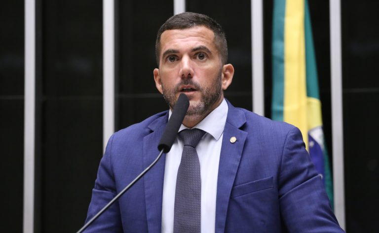 Comissão de deputados aprova projeto que eleva a pena para corrupção passiva de membros do Judiciário