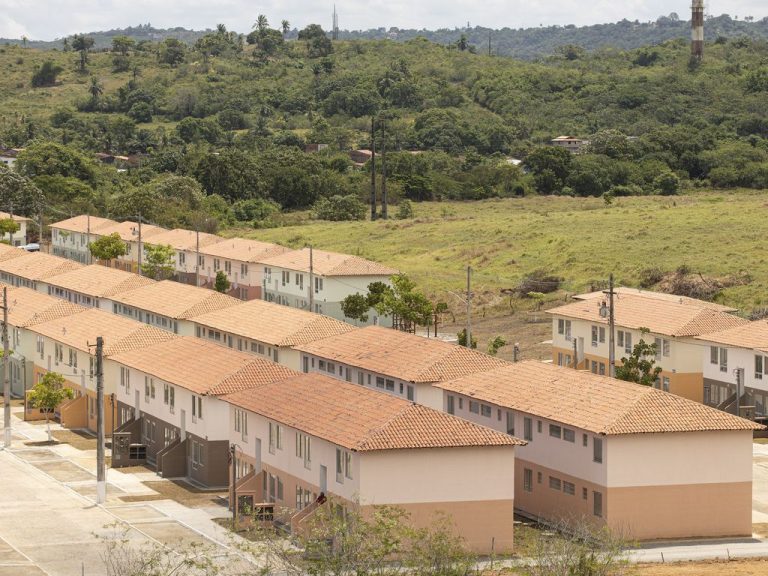 Comissão debate proposta que endurece punições por atrasos no Minha Casa, Minha Vida