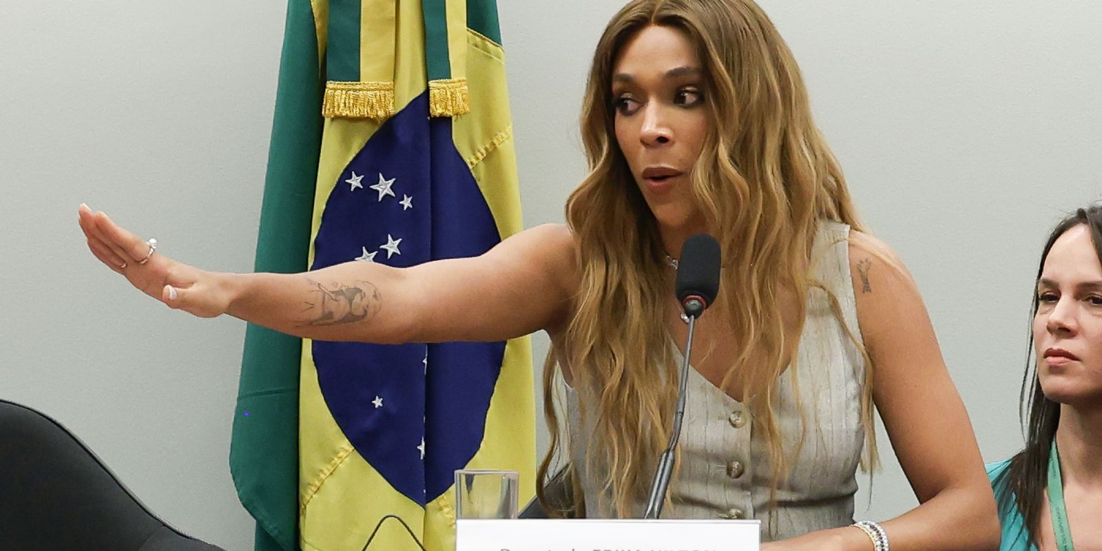 Erika Hilton afirma que comissão enfrentará 