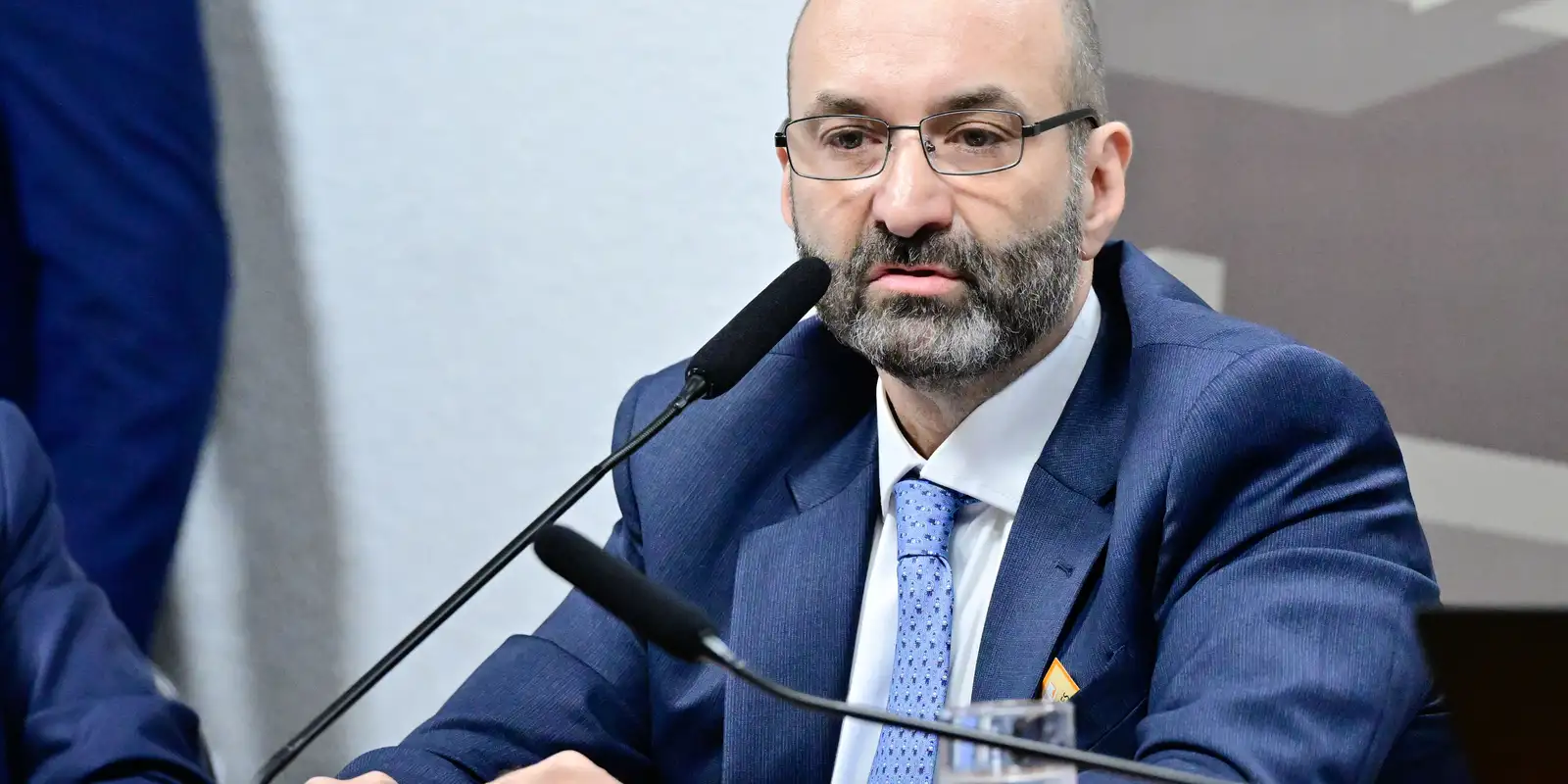 Fundador da Reag nega laços com o PCC em depoimento à CPI do crime