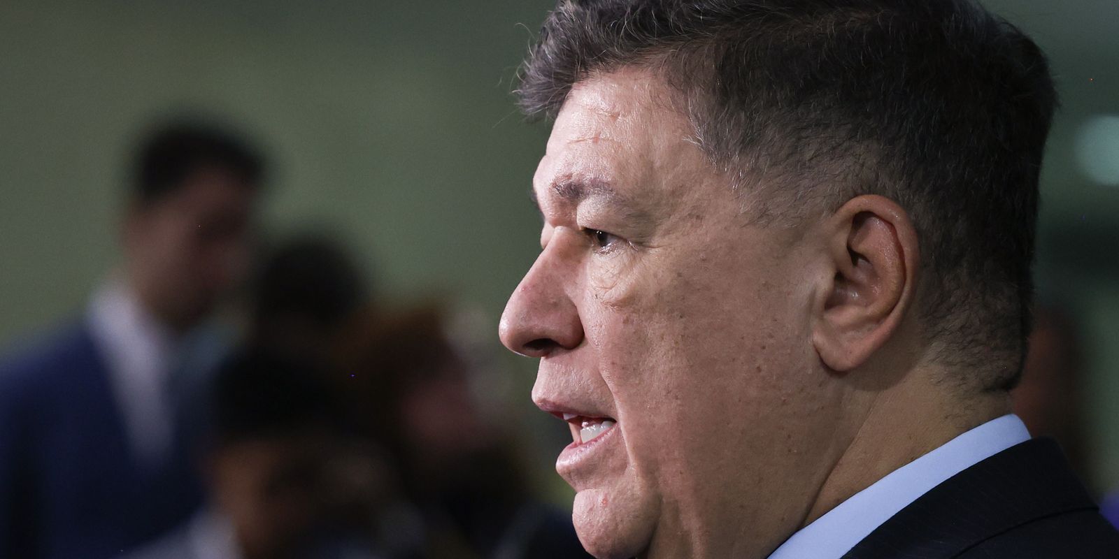 Após revés no STF, Viana busca votar relatório da CPI do INSS nesta sexta