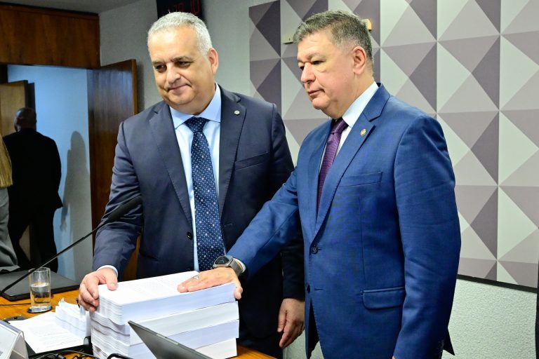 CPMI do INSS avança na análise de relatório que sugere indiciamento de 218 indivíduos