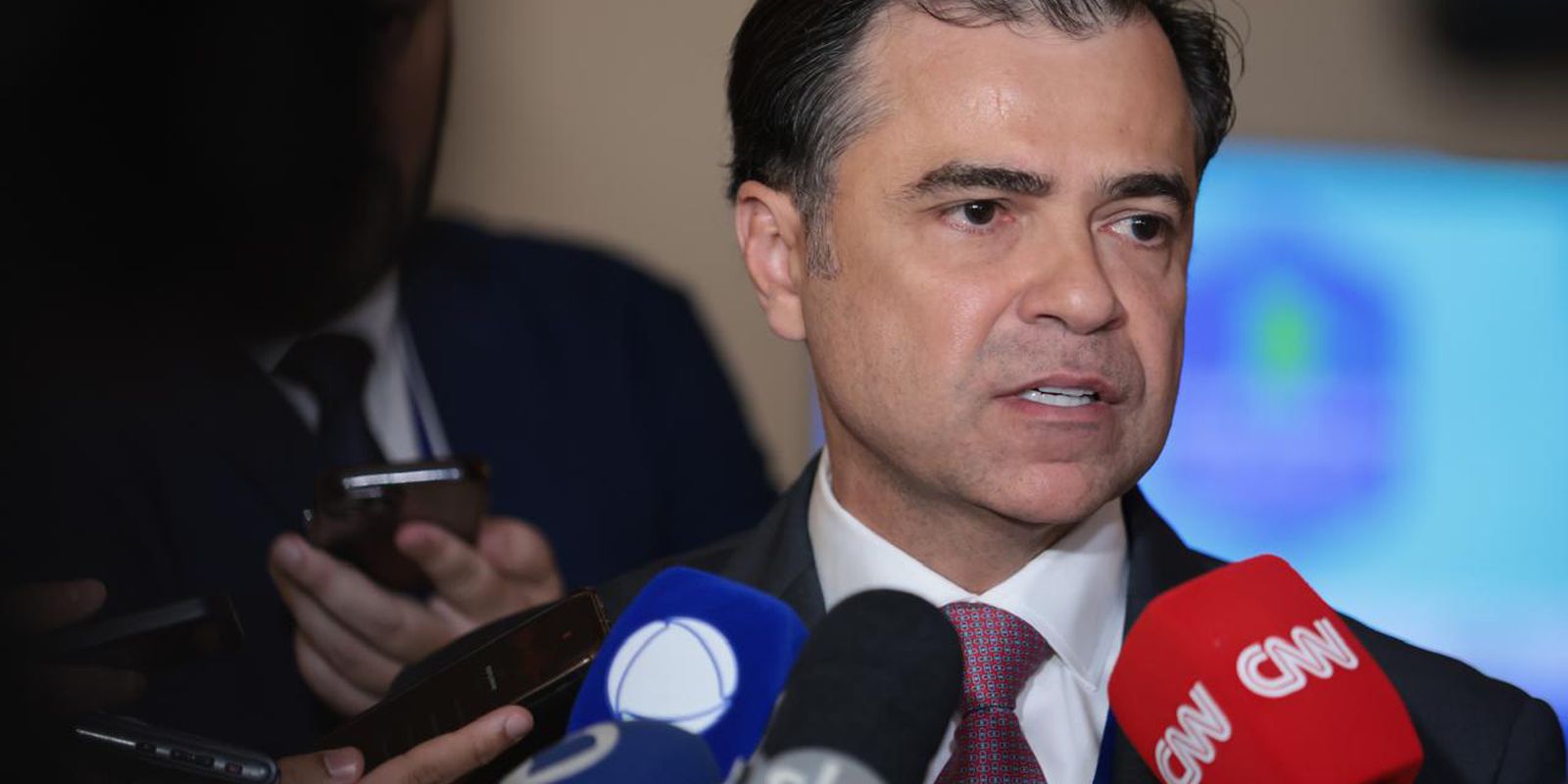 Diretor da Aneel critica Enel por tentar barrar processo de caducidade