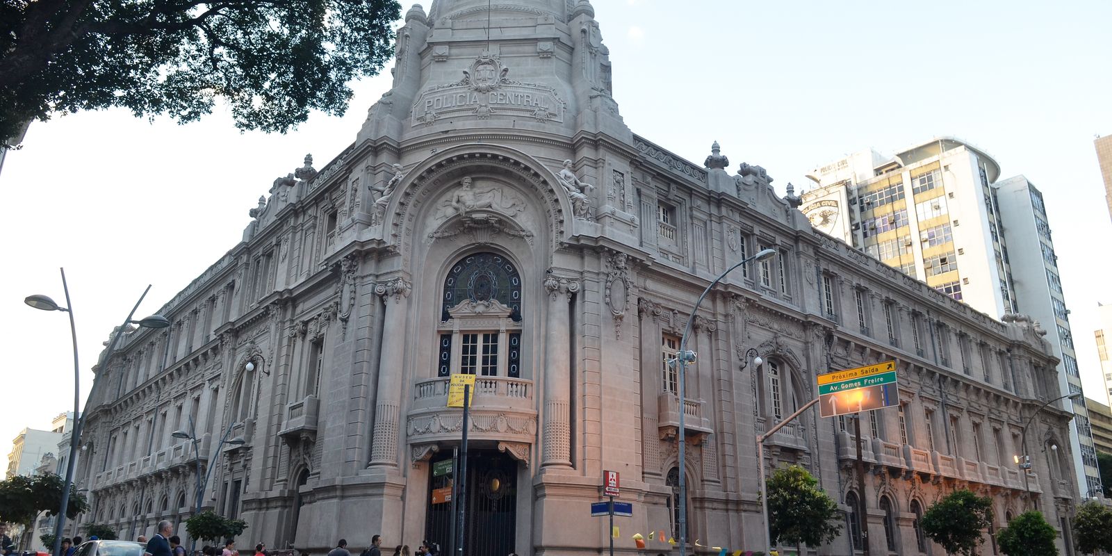 Acervo do antigo Dops é movido para o Arquivo Público do Rio de Janeiro
