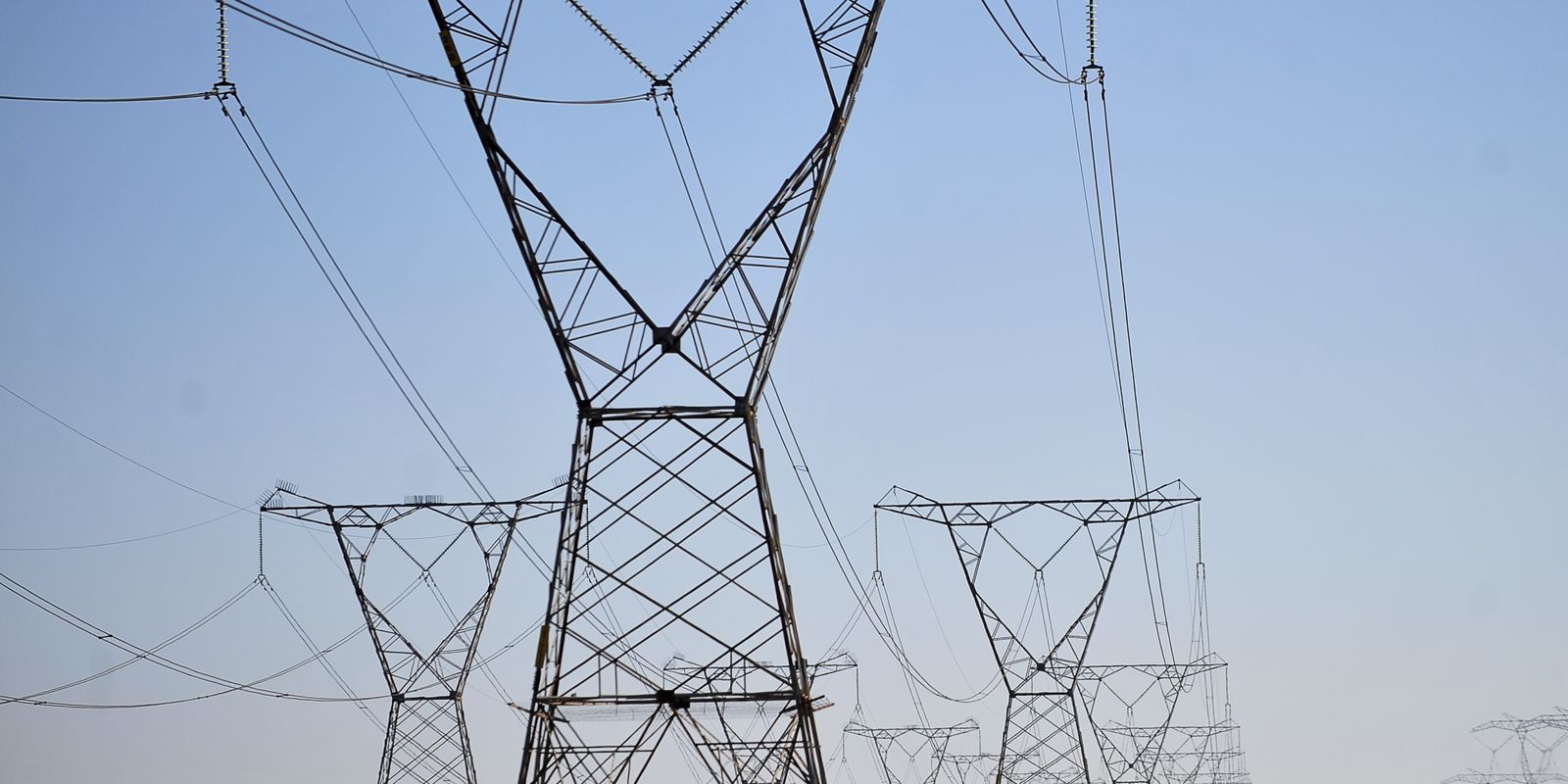 Entidades expressam preocupação com fontes poluentes em leilão de energia de reserva