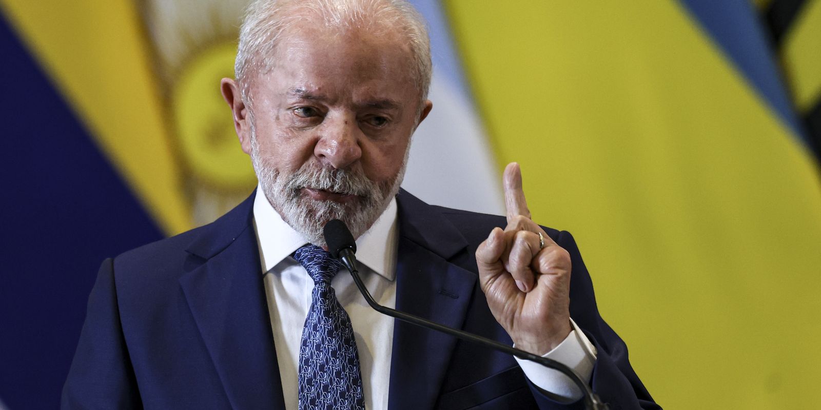 Lula apela por paz, condena corrida armamentista e critica a ONU