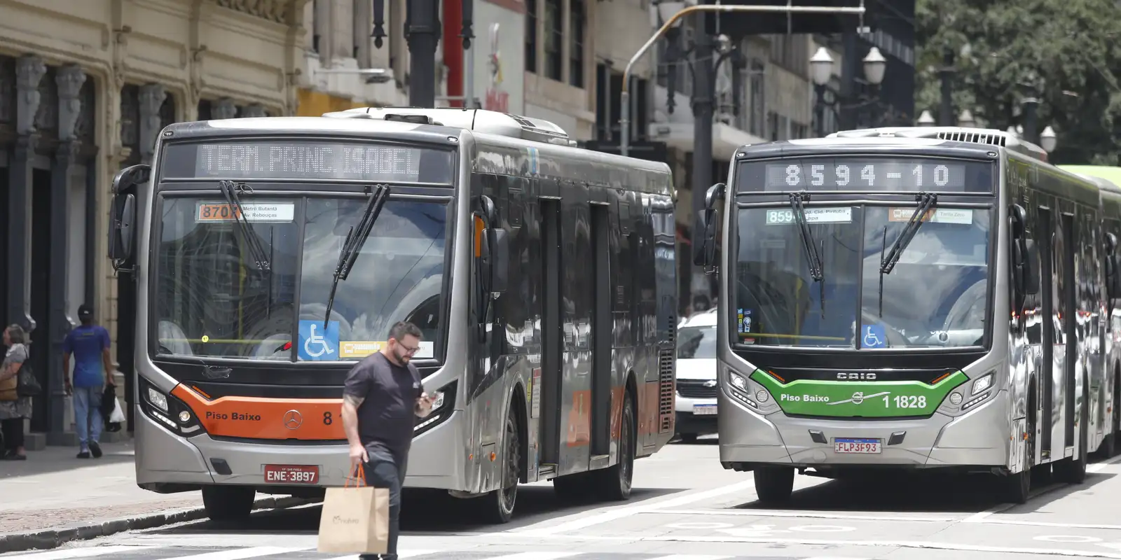 IBGE aponta que inflação oficial atingiu 0,88% em março
