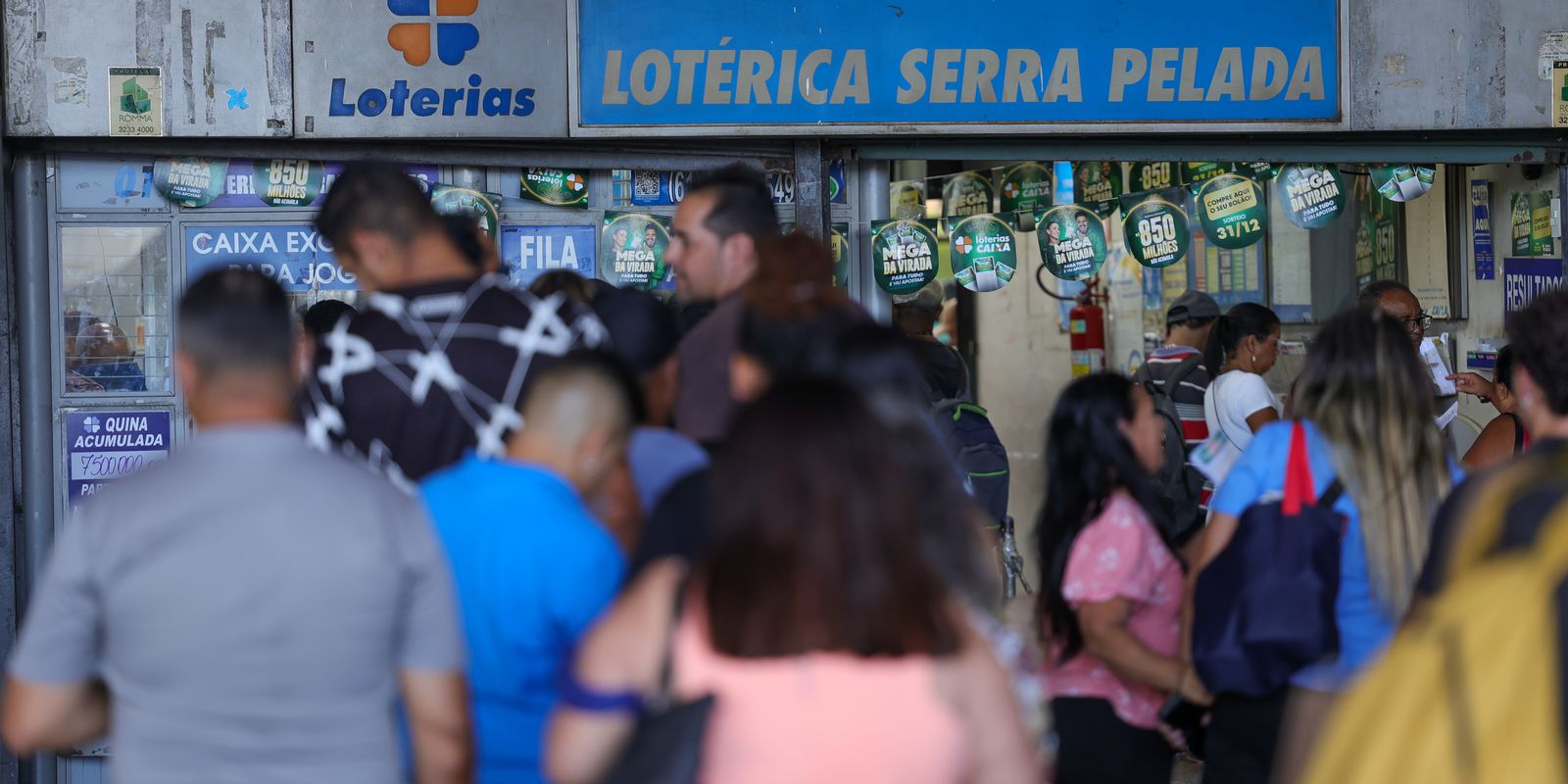 Mega-Sena volta a acumular e prêmio atinge R$ 52 milhões