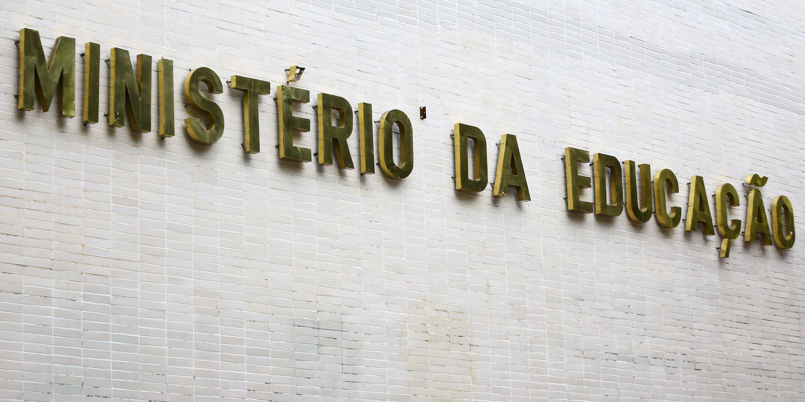 Desempenho de cursos de formação de professores EaD é 53,1% inferior, aponta Ministério da Educação