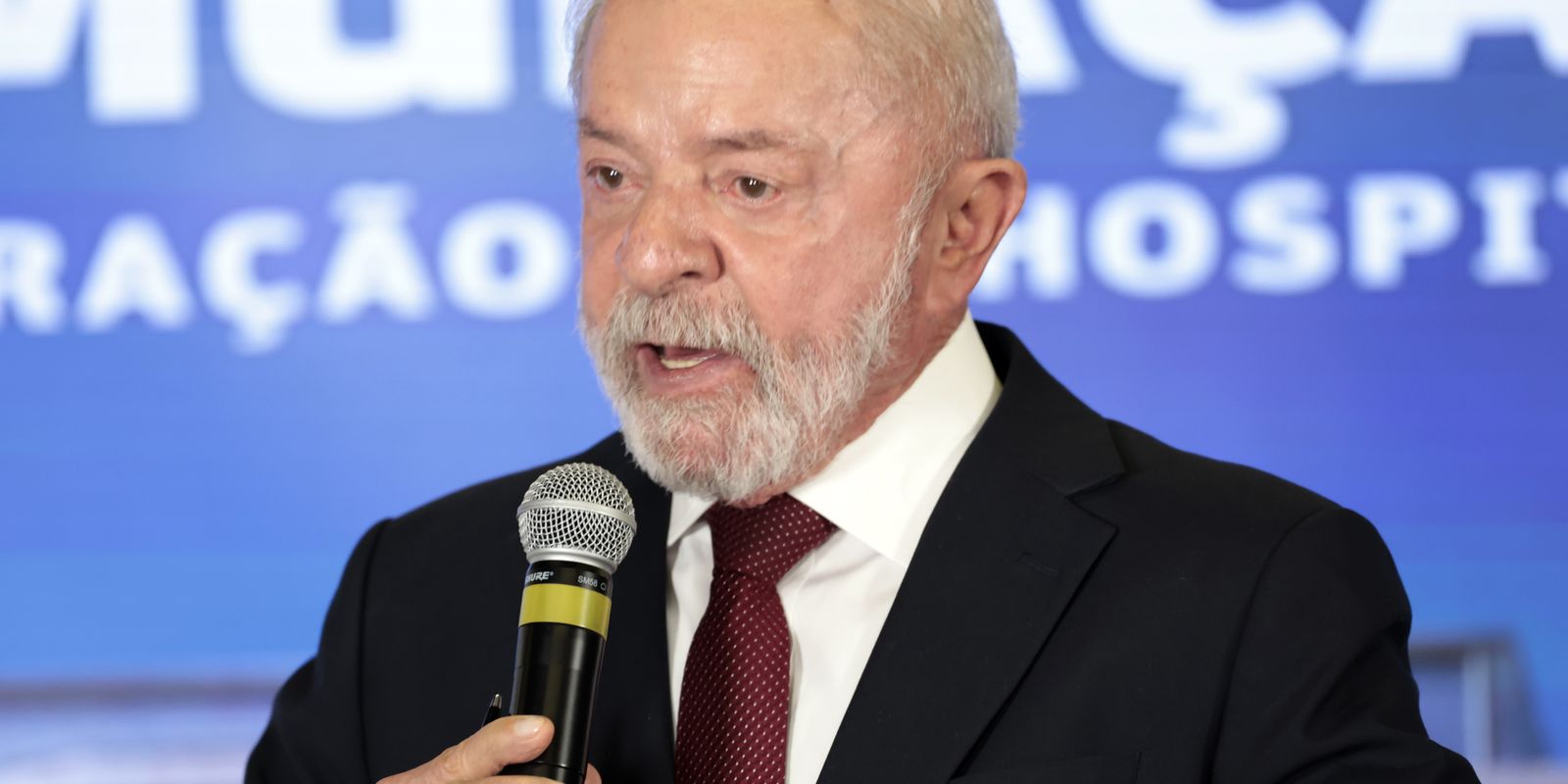 Ministro da Defesa viajará à Venezuela para avaliar ajuda após terremoto