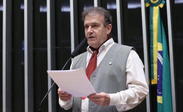 Câmara aprova projeto de lei para criar título de Cidade Amiga do Idoso