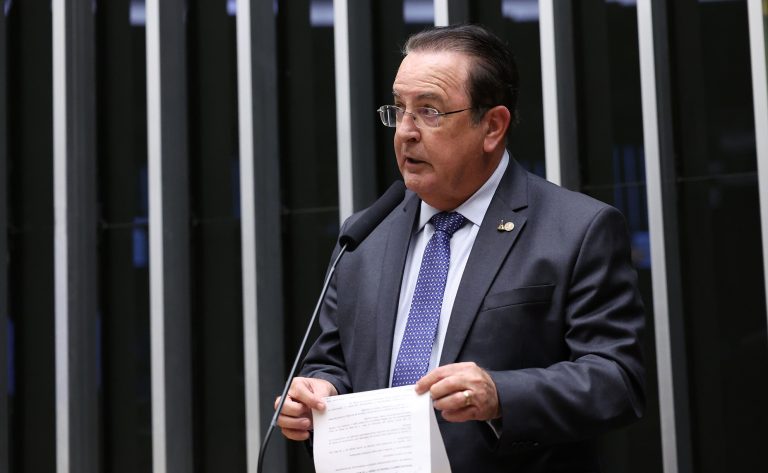 Comissão da Câmara aprova extensão de estágio para facilitar entrada no mercado de trabalho