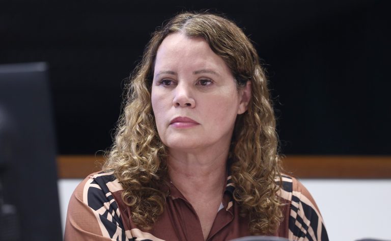 Comissão aprova proposta para fortalecer o esporte feminino em grandes eventos no Brasil