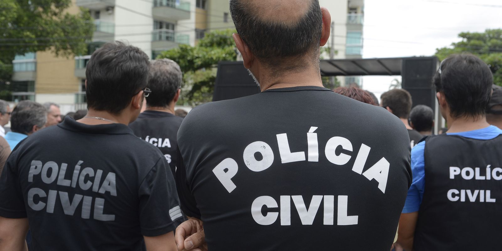 Deputado Val Ceasa é alvo de operação por suspeita de ligação com o Terceiro Comando Puro