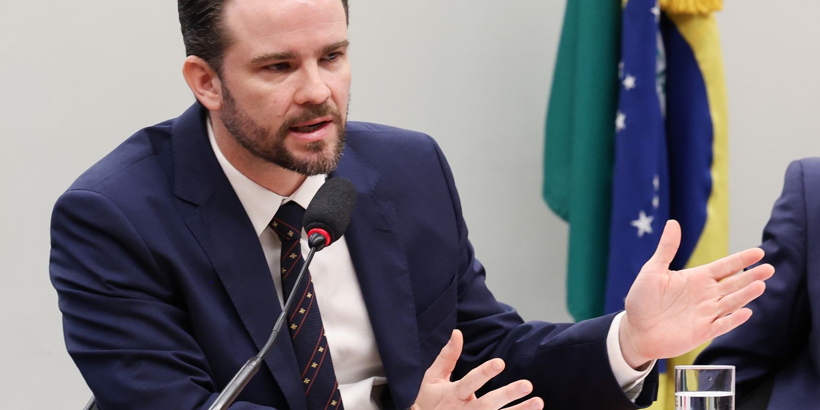 Ministro da Fazenda e STF debatem pautas-bomba do Congresso