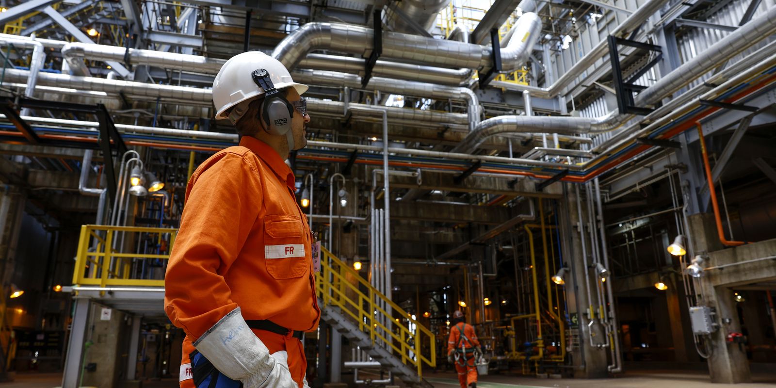 Economia brasileira cresceu 0,1% em abril, aponta prévia da FGV