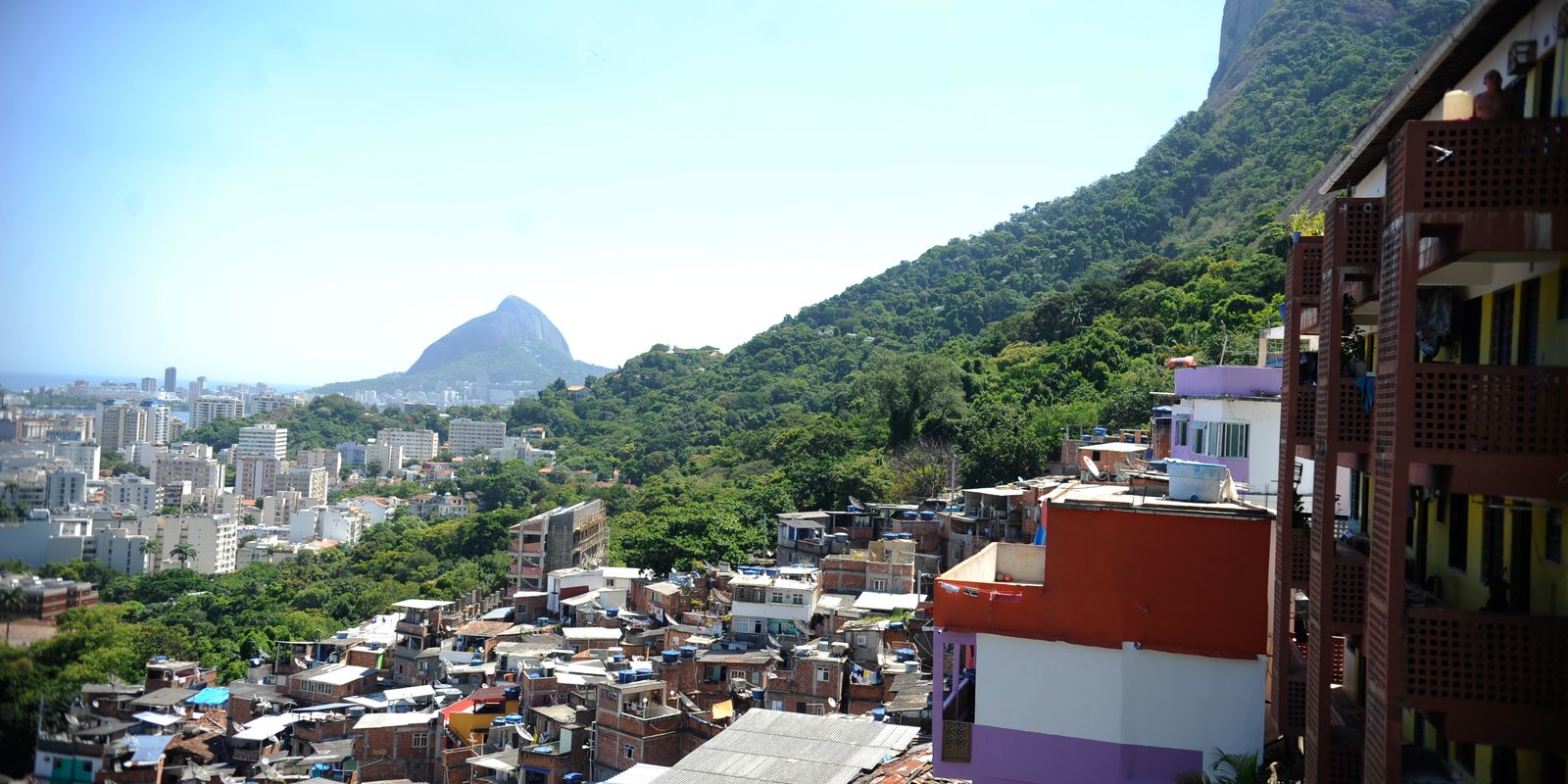 Operação na Zona Sul do Rio: seis presos e homem ferido em ônibus