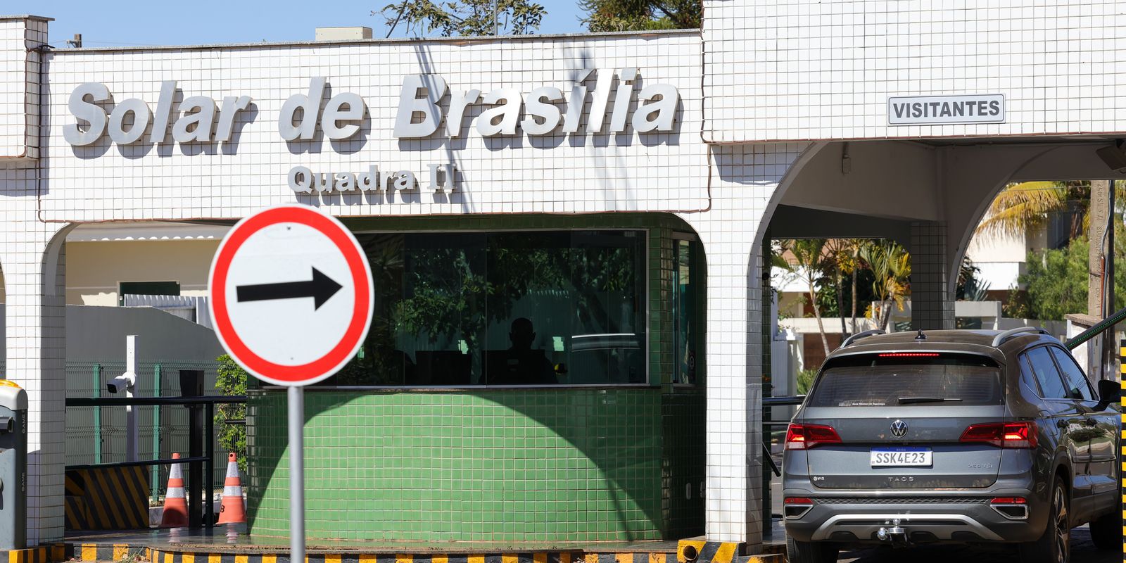 Bolsonaro recorre ao STF contra proibição de visitas na prisão domiciliar