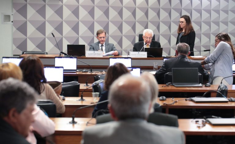 Comissão aprova MP que destina arrecadação de bets à Polícia Federal