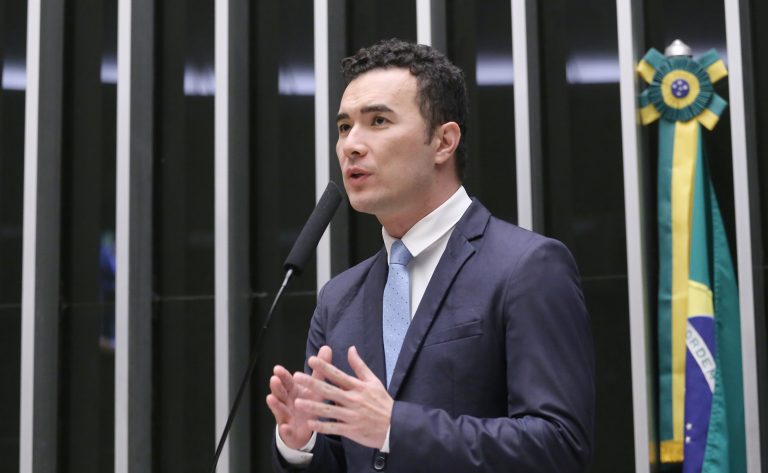Proposta visa aprimorar a acessibilidade em edifícios públicos federais