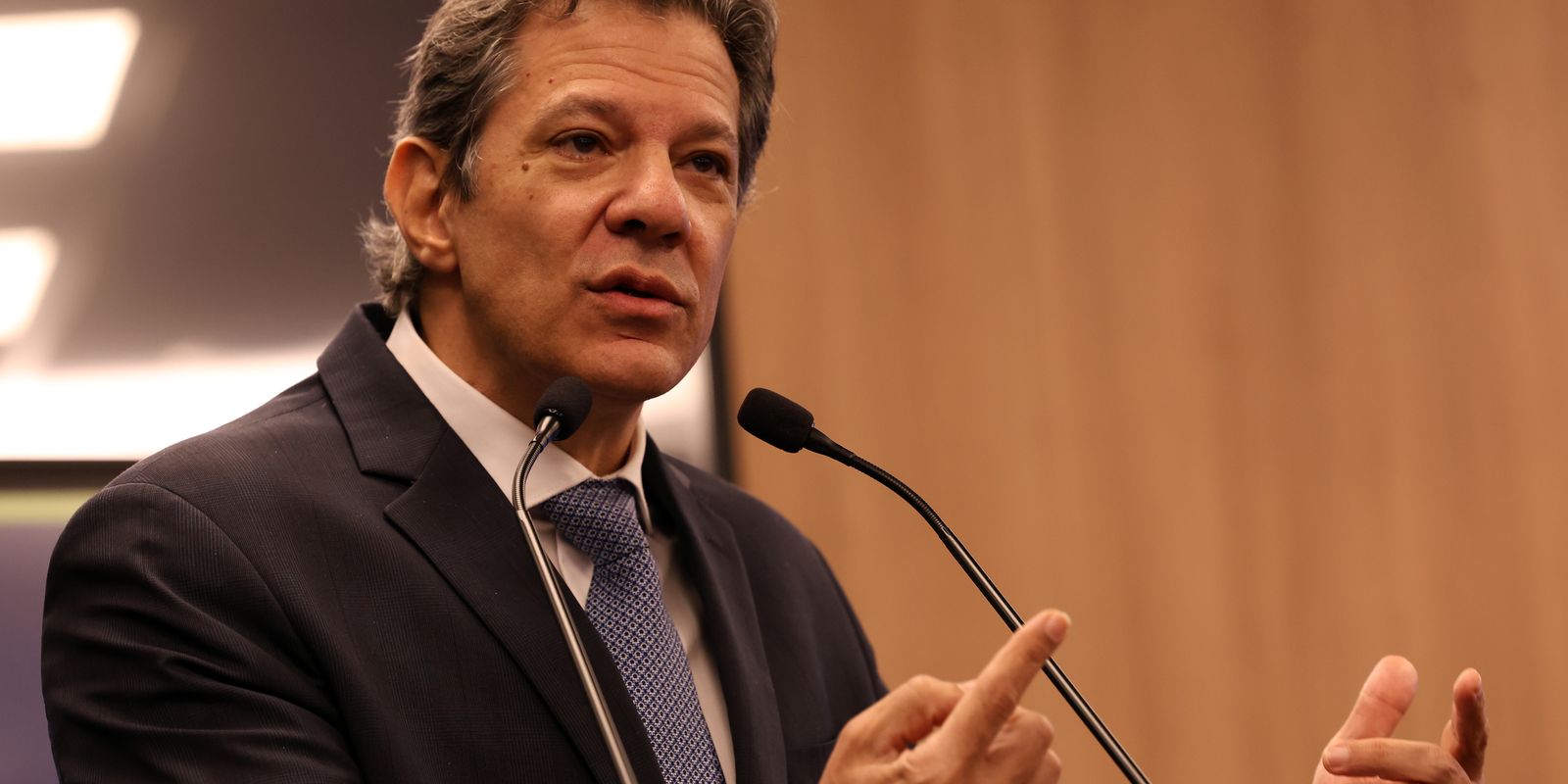 PT oficializa Fernando Haddad na disputa pelo governo de São Paulo