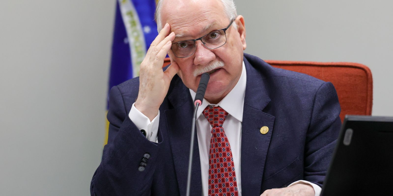 STF reage a tarifaço e Fachin garante independência contra pressões externas