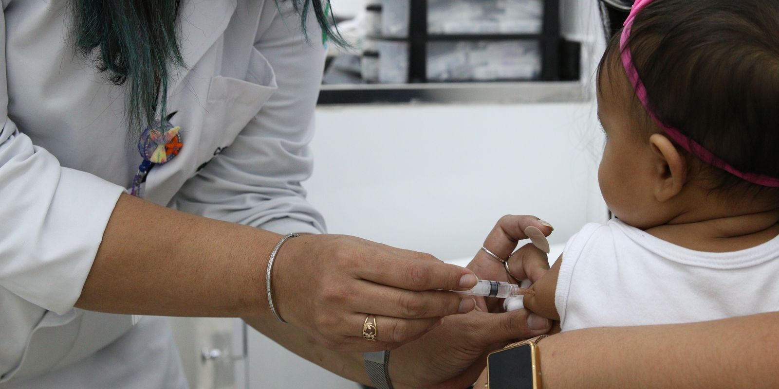 Unicef revela que 13,5 milhões de crianças não recebem vacinação essencial no primeiro ano de vida