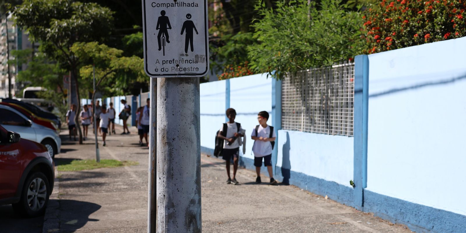 Brasil reduz pobreza, mas desigualdade social persiste, aponta estudo