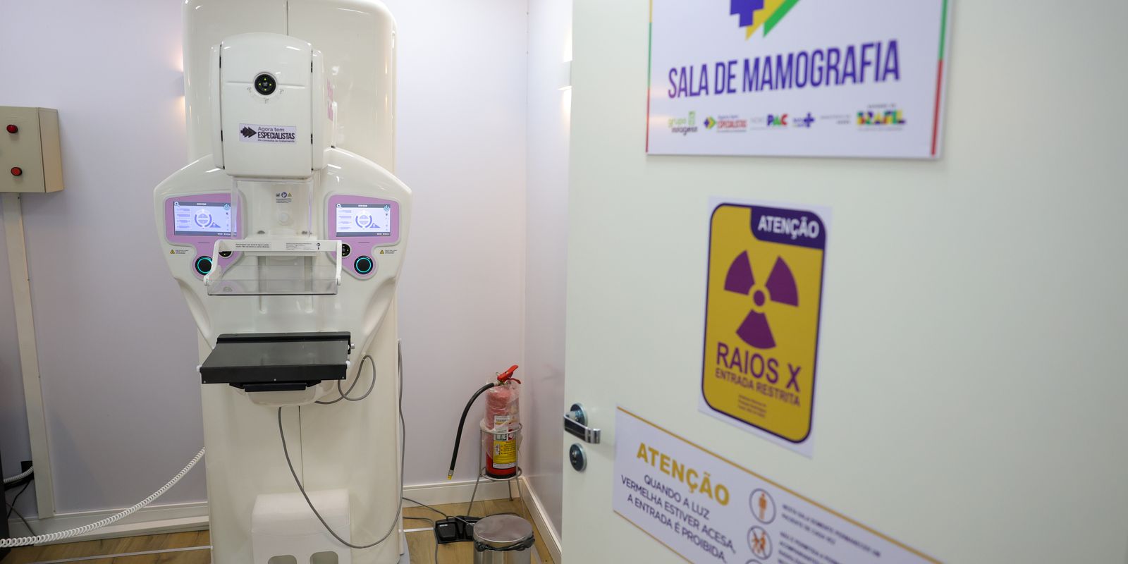 Volume de cirurgias plásticas de mama no SUS cresce 54% em dez anos