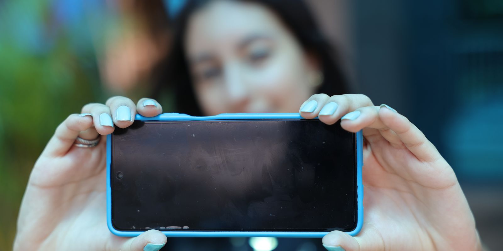 Pesquisa revela que os adolescentes na internet cobram mudanças nas redes sociais