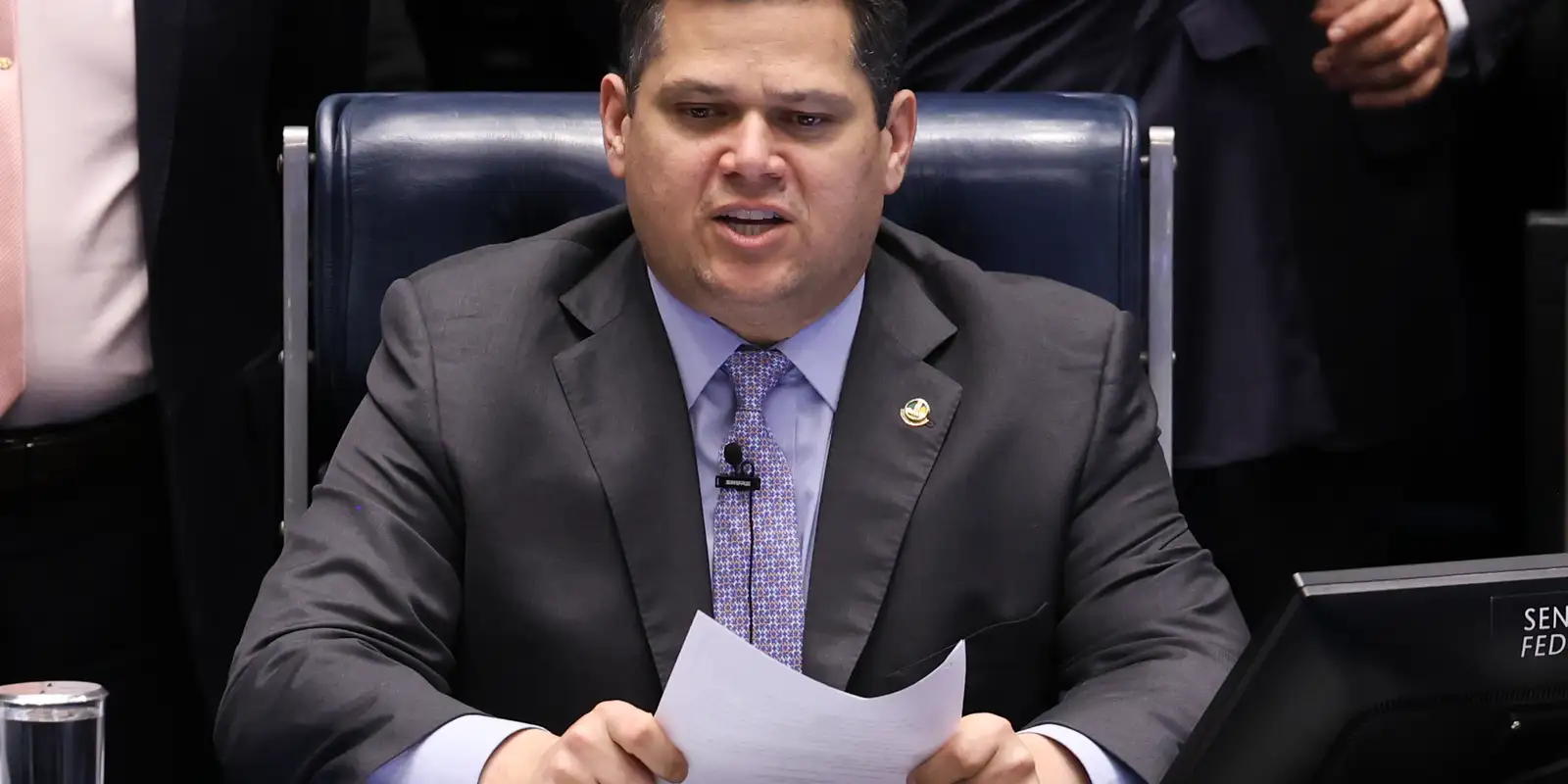 Governo pressiona por comissão da MP das Blusinhas antes de prazo final