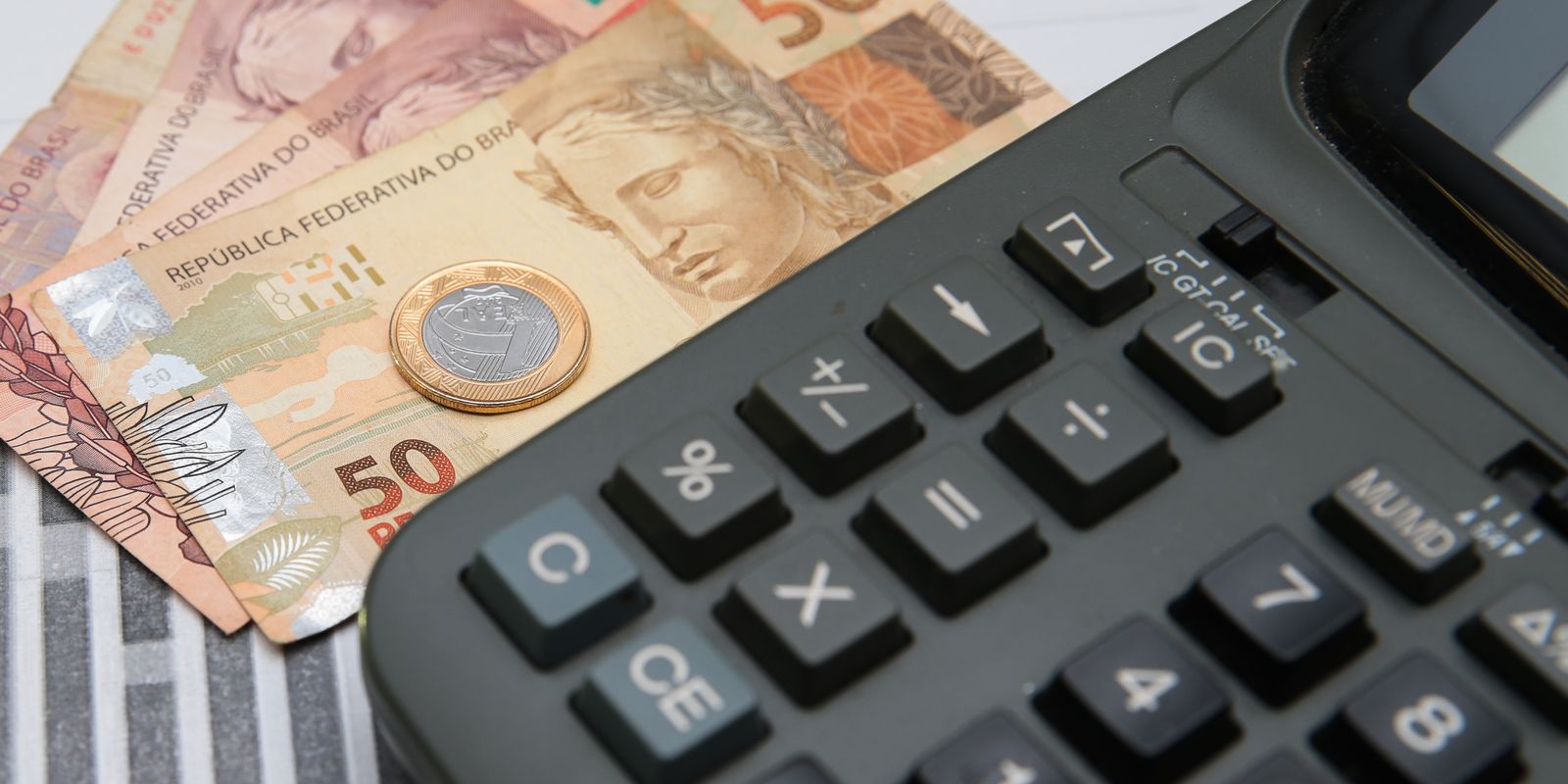 Governo prevê arrecadar R$ 636 bilhões com a nova CBS em 2027