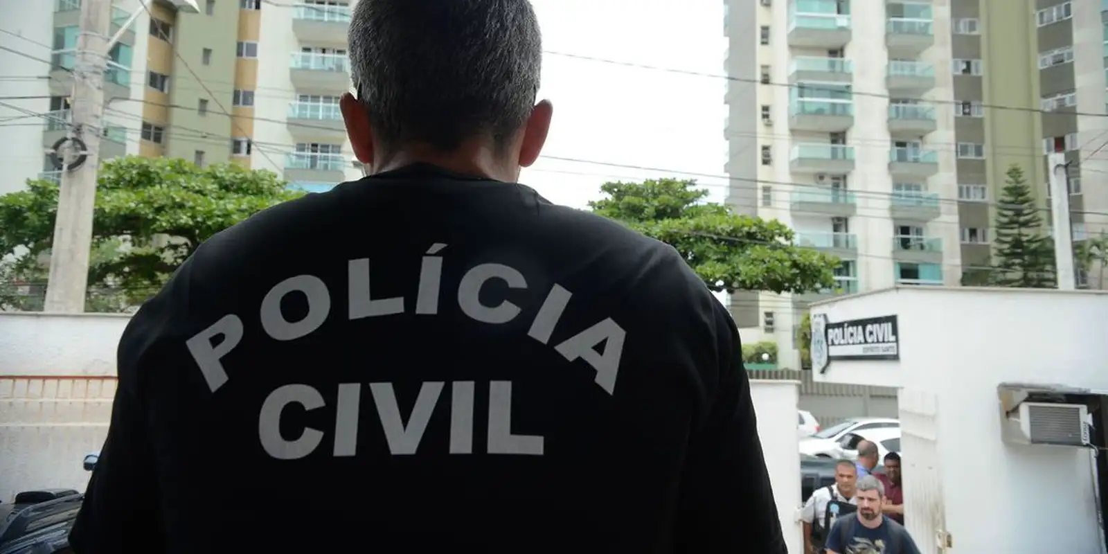 Operação combate esquema de lavagem de dinheiro do Comando Vermelho no Rio