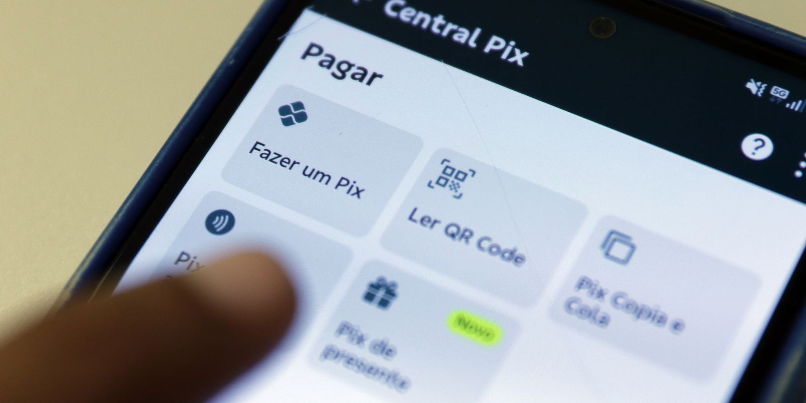 Instabilidade no Pix afeta bancos e gera milhares de queixas pelo país
