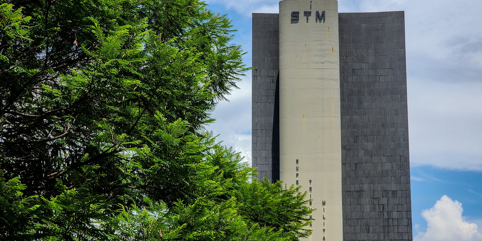 STM decreta perda de patente de tenente acusado de transmitir HIV