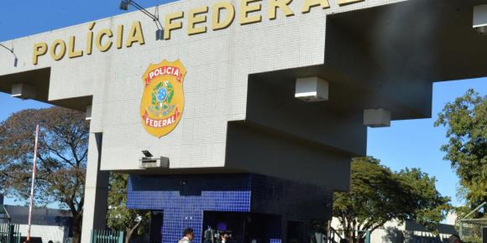 Delegados da PF criticam afastamento de diretor-geral por decisão de ministro