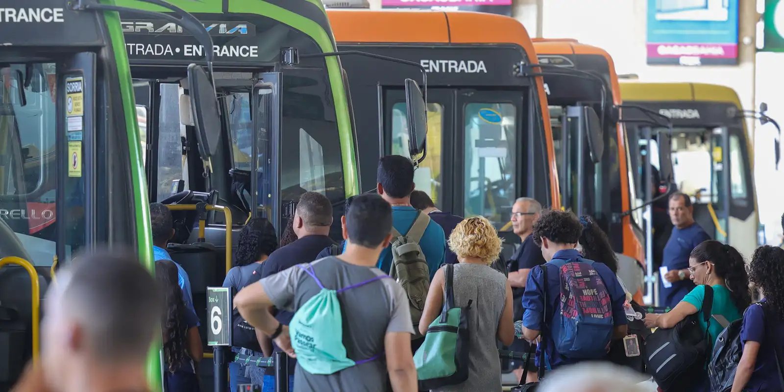 Escala 6x1 prejudica a saúde mental de 67% dos trabalhadores, revela estudo