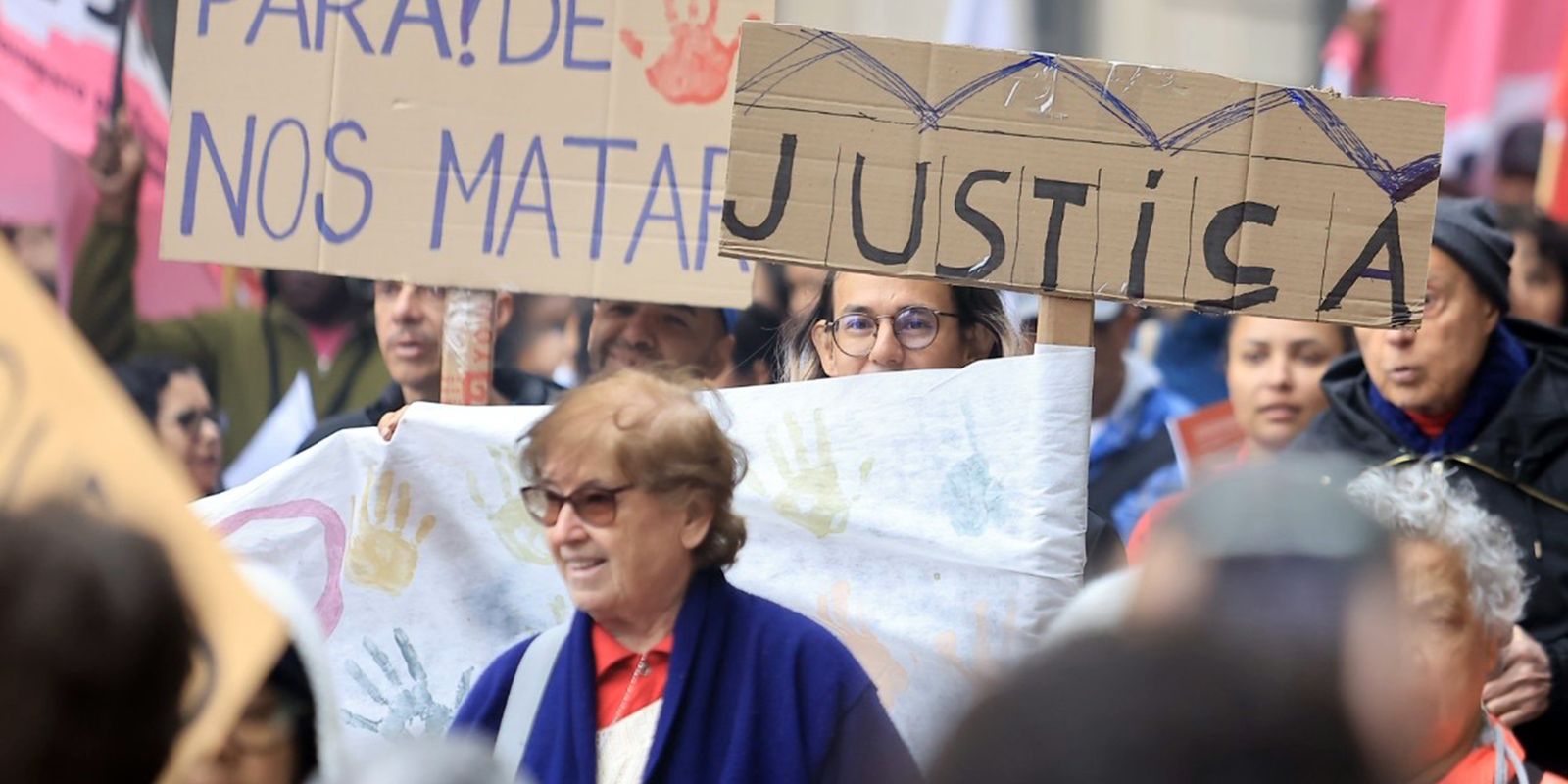 Grito dos Excluídos mobiliza milhares em atos por moradia e direitos sociais