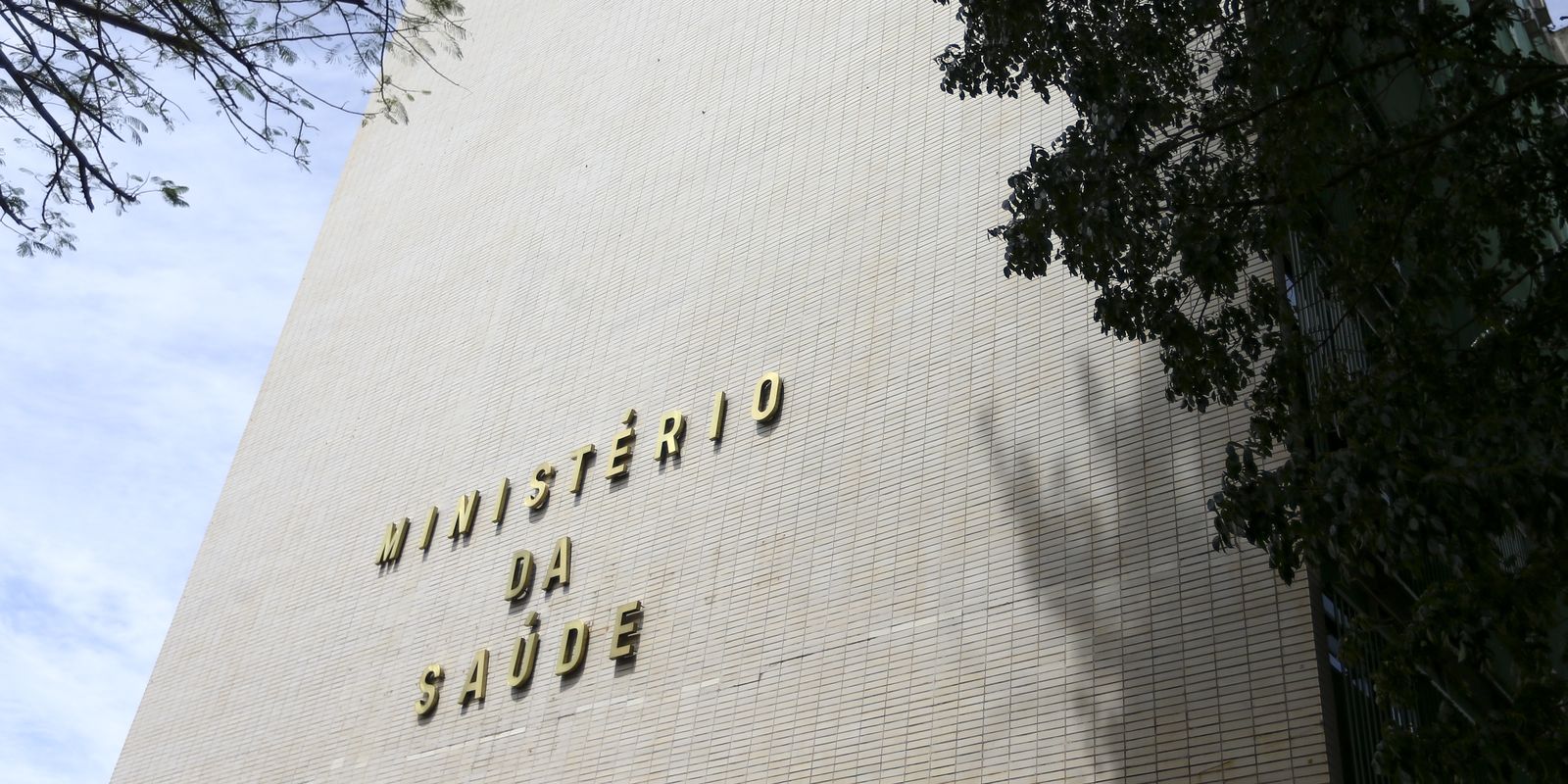 Vacina contra HPV para vítimas de violência sexual agora a partir de 2 anos
