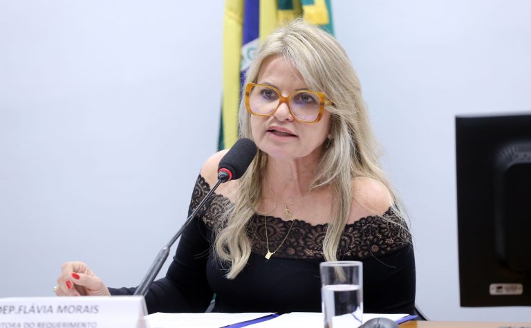Comissão aprova projeto de acessibilidade na saúde para exames de câncer