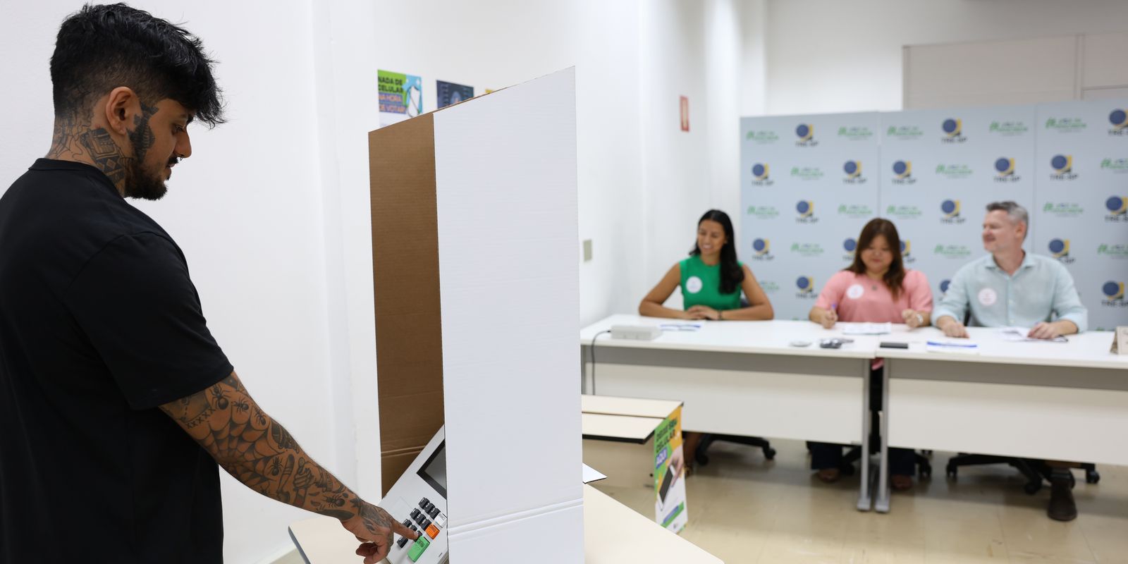 Saiba quais são os horários de votação para as Eleições 2026 neste domingo